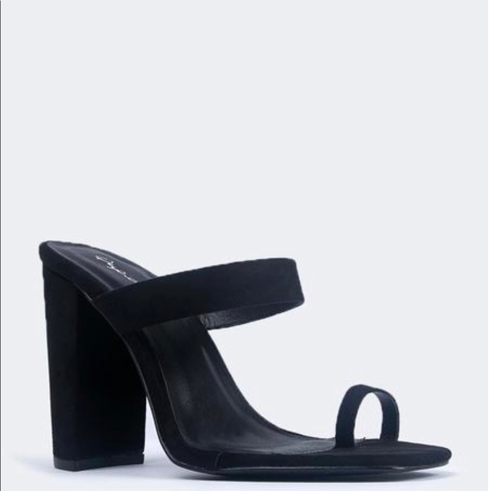 Black Slide On Toe Mules - Picture 5 of 5